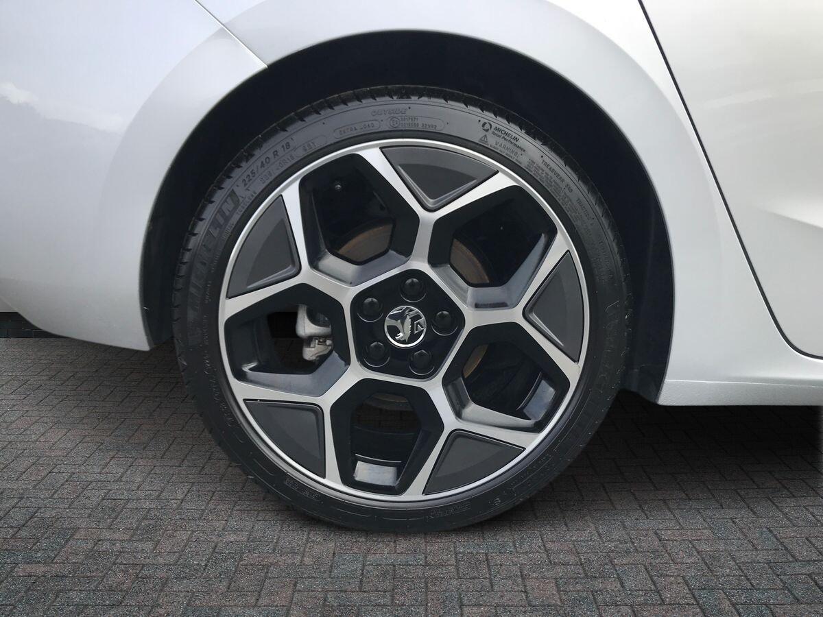 Vauxhall Astra view 12