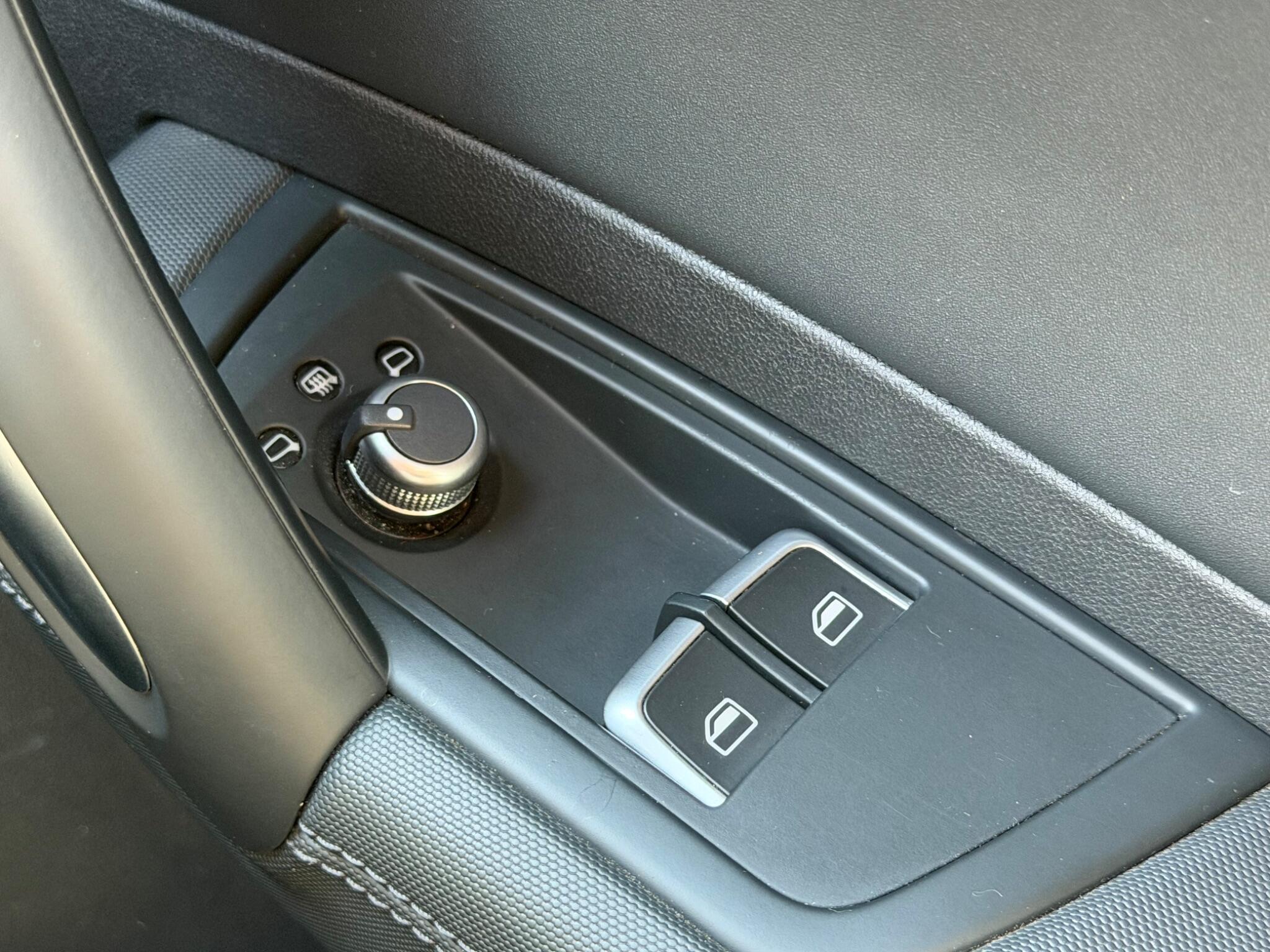 Audi S1 view 45