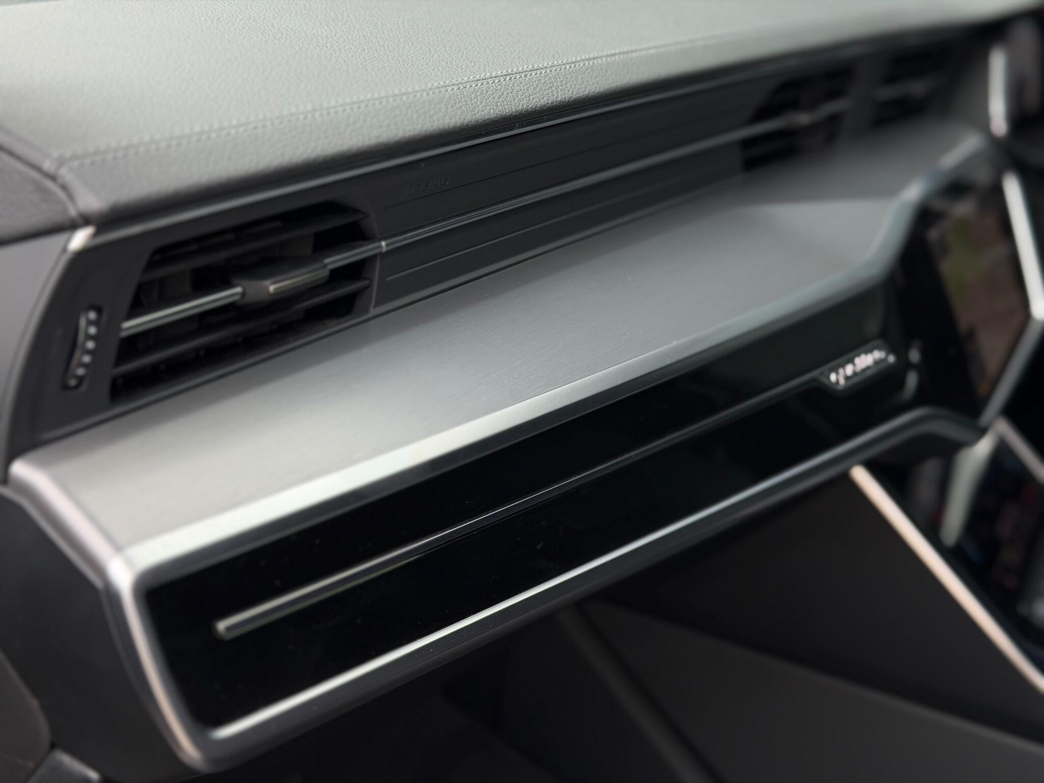 Audi A6 view 41