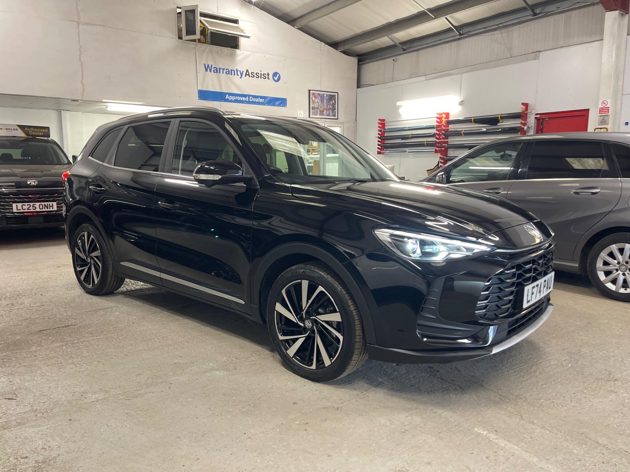 MG ZS 1.5 HYBRID TROPHY AUTO EURO 6 S S 5DR 11,799 AUTOMATIC 2025...