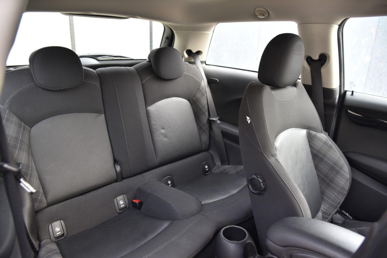Mini Cooper view 20