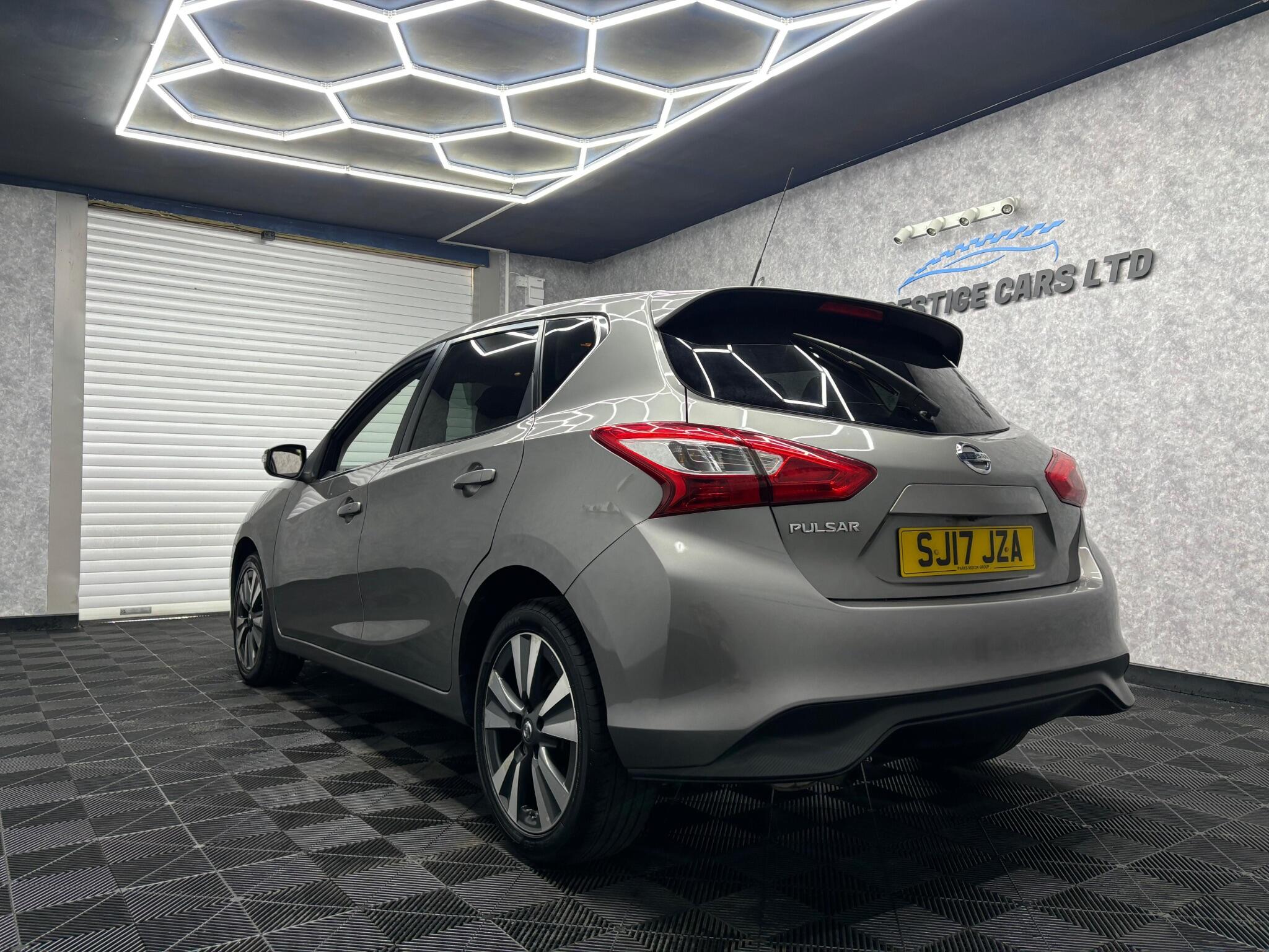 Nissan Pulsar view 4