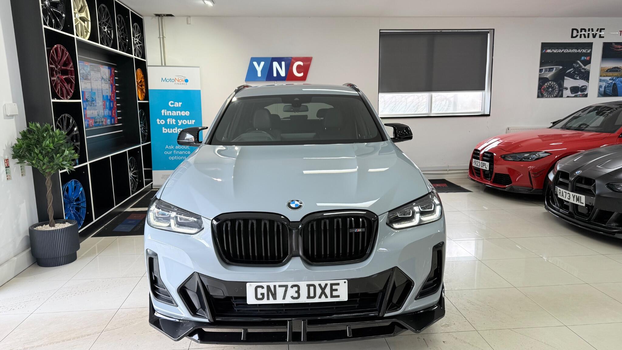 BMW X3 view 9