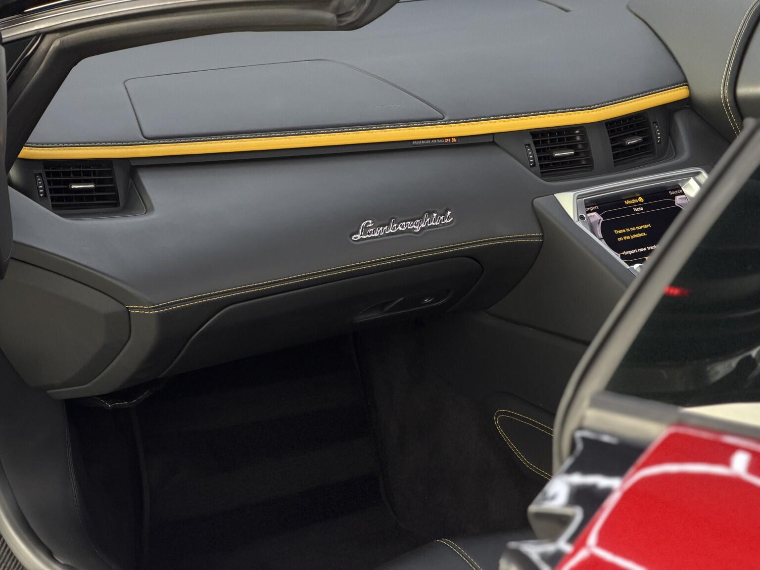 Lamborghini Aventador view 61