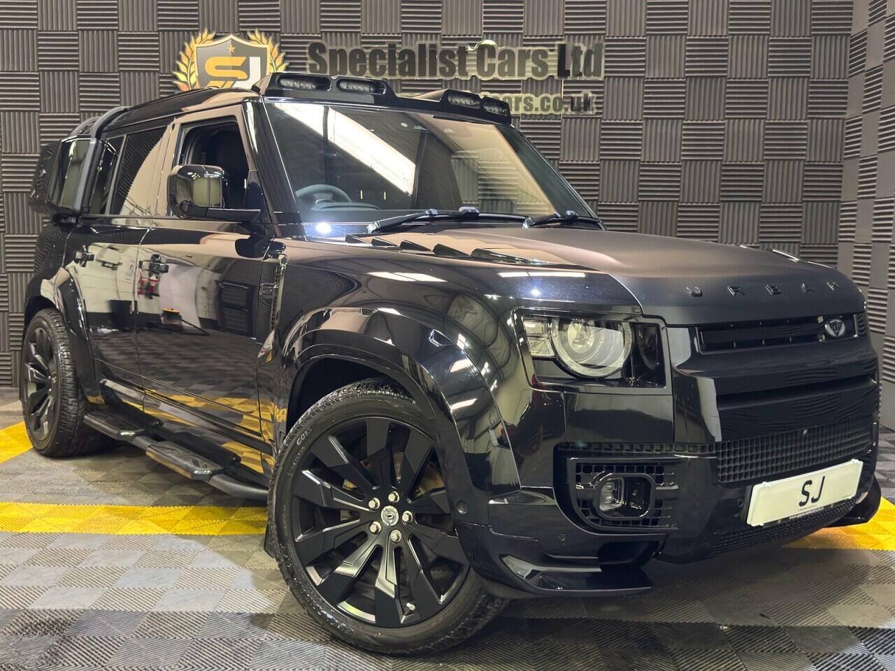 Land Rover Defender 110 main image