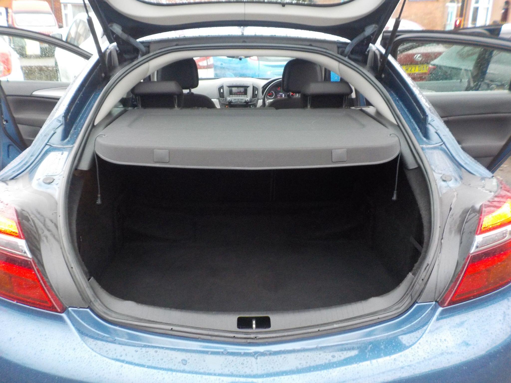 Vauxhall Insignia 1.6 CDTi ecoFLEX Design Euro 6 (s/s) 5dr