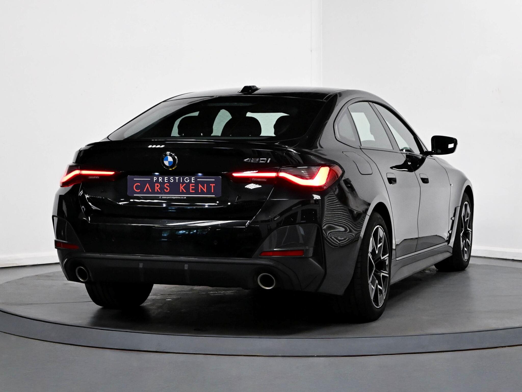 BMW 4 Series view 34