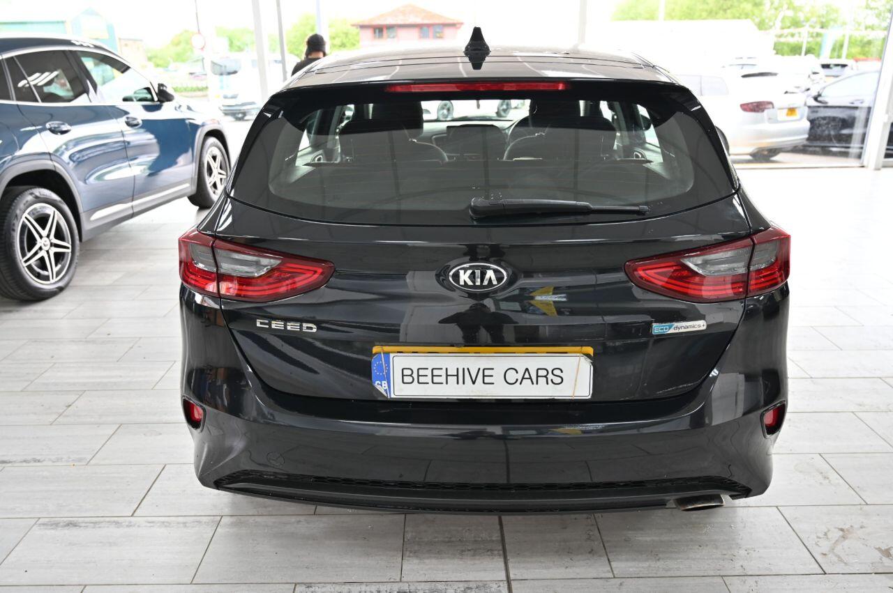 Kia Ceed view 9