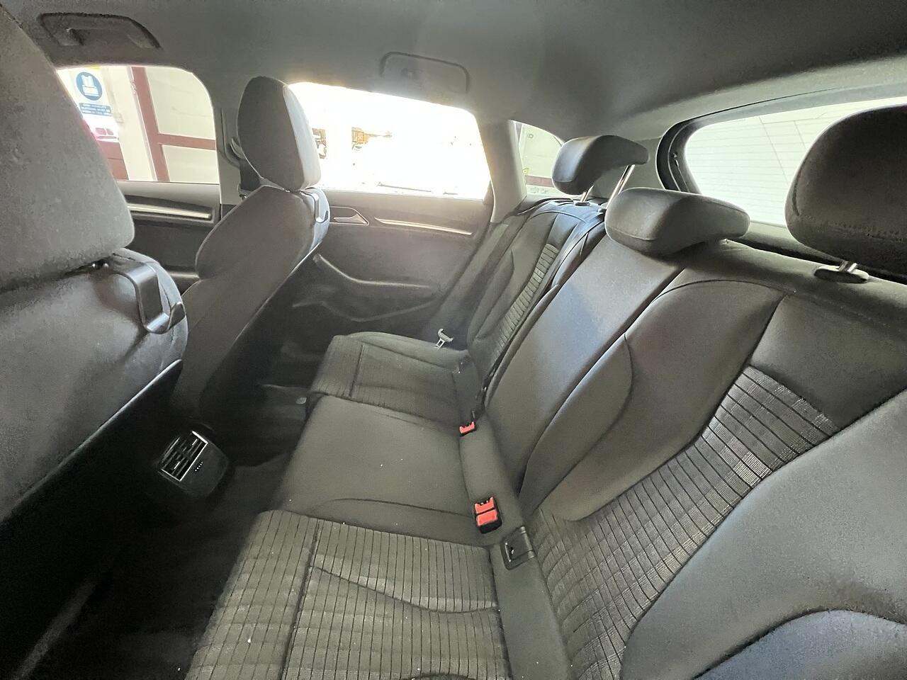 Audi A3 view 19