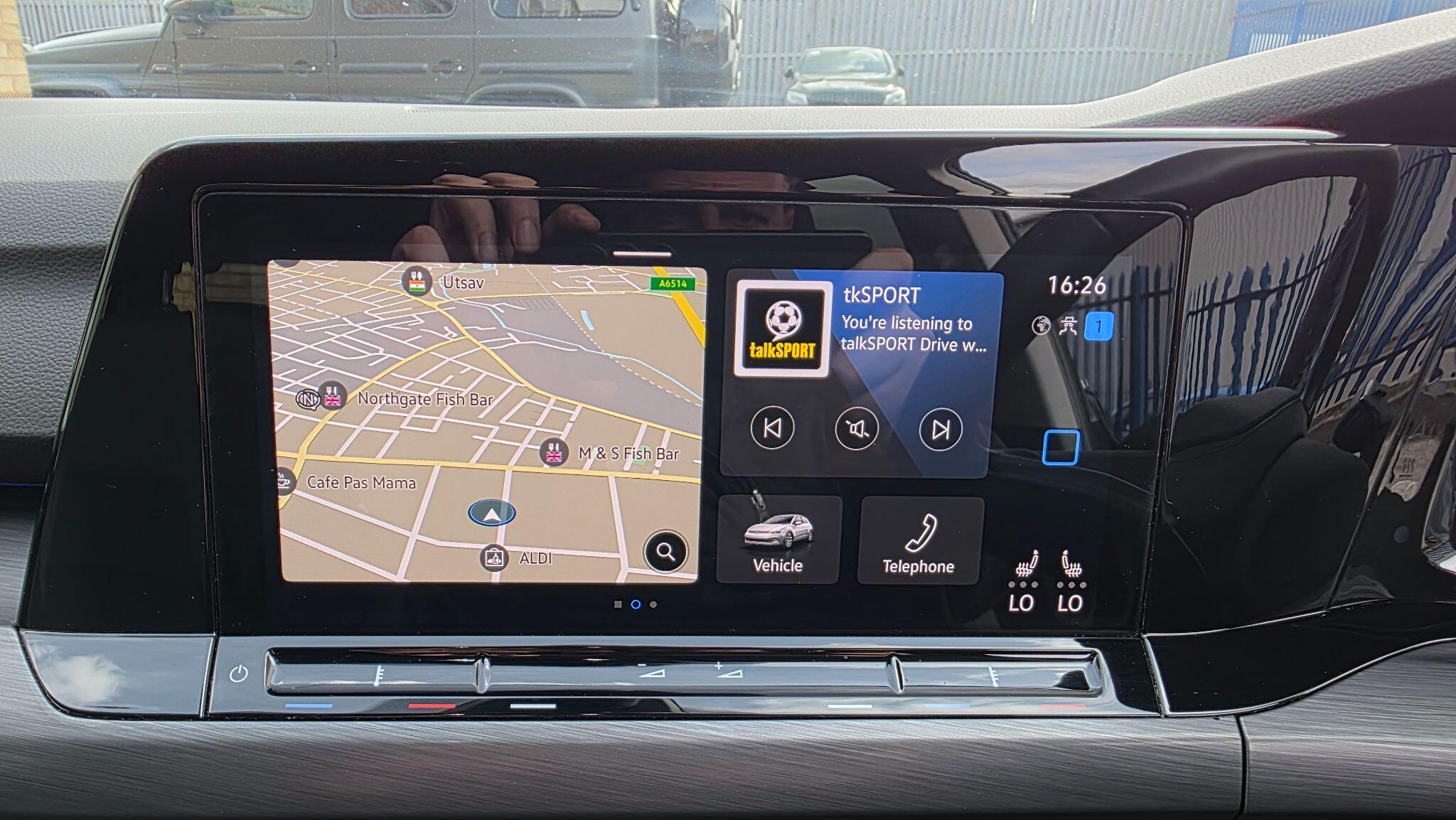 Volkswagen Golf view 22