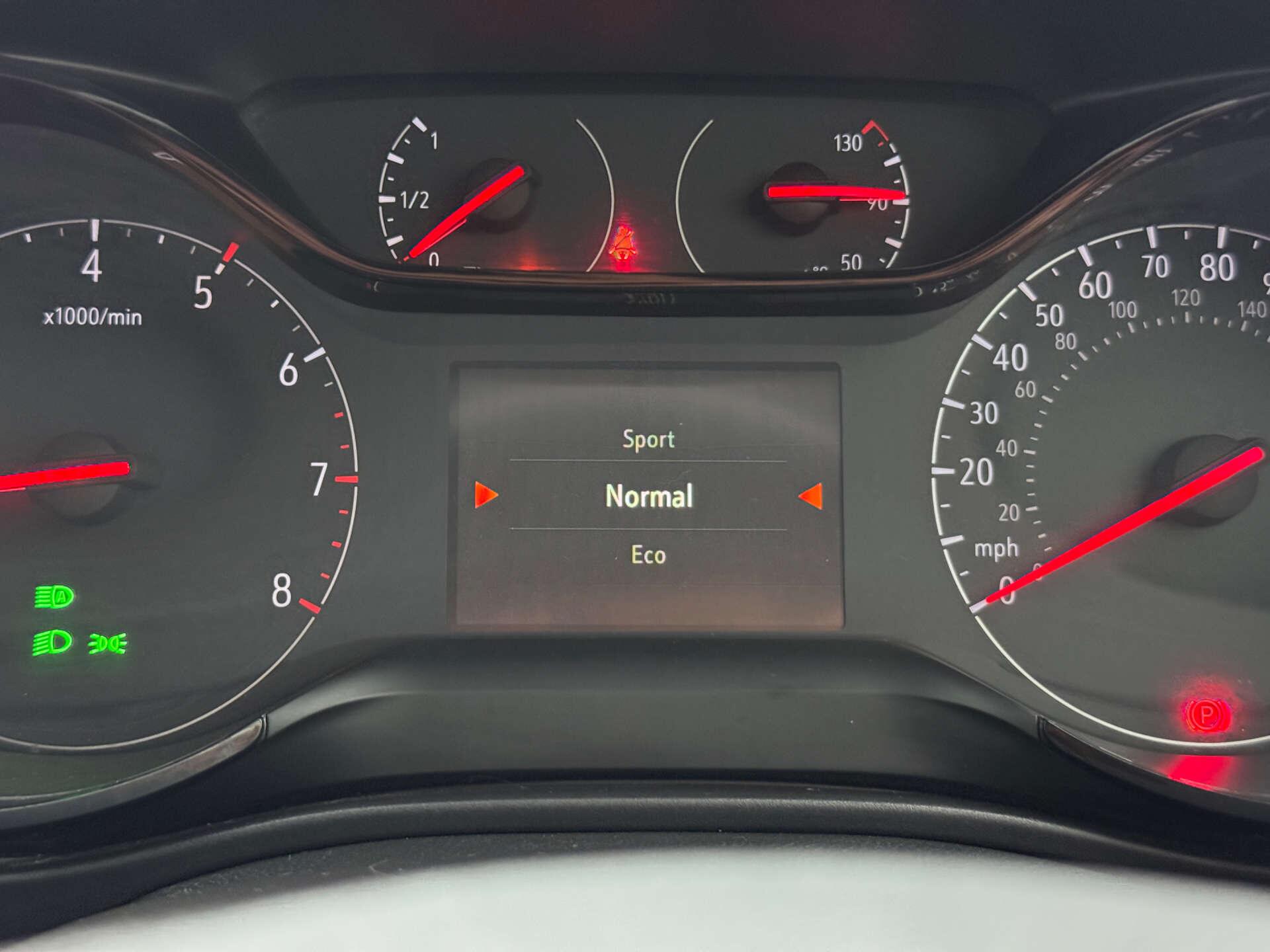 Vauxhall Corsa view 62