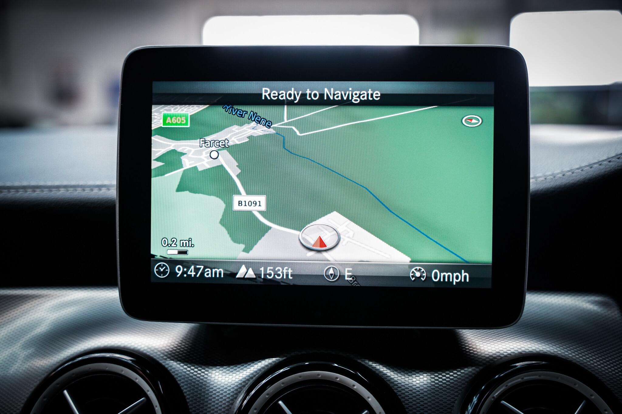 Mercedes-Benz Gla view 42