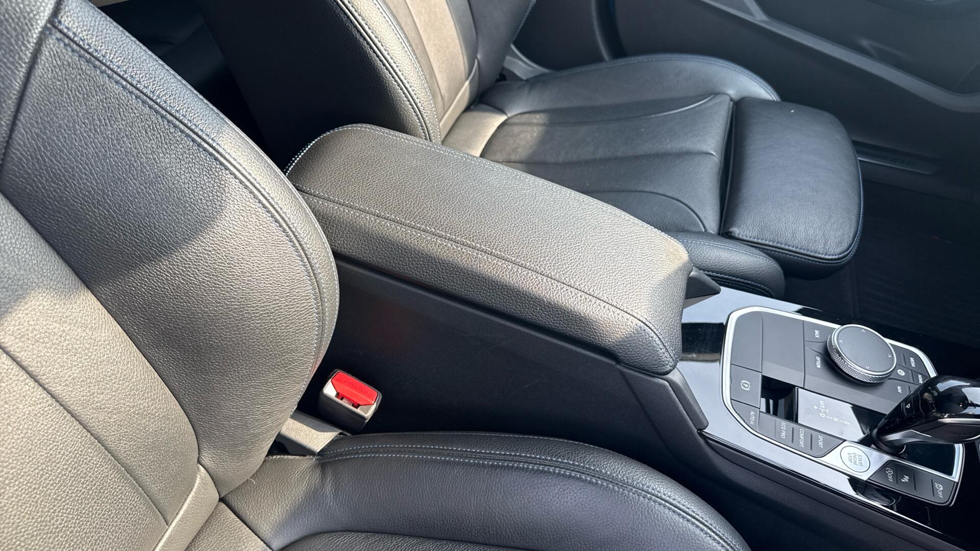 BMW 1 Series view 36