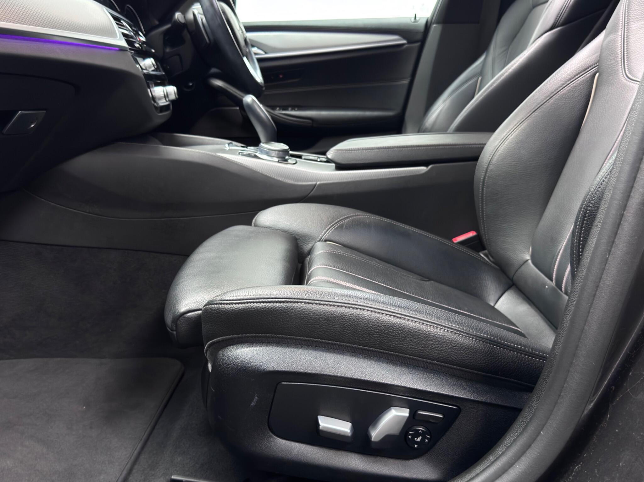 BMW 5 Series view 59