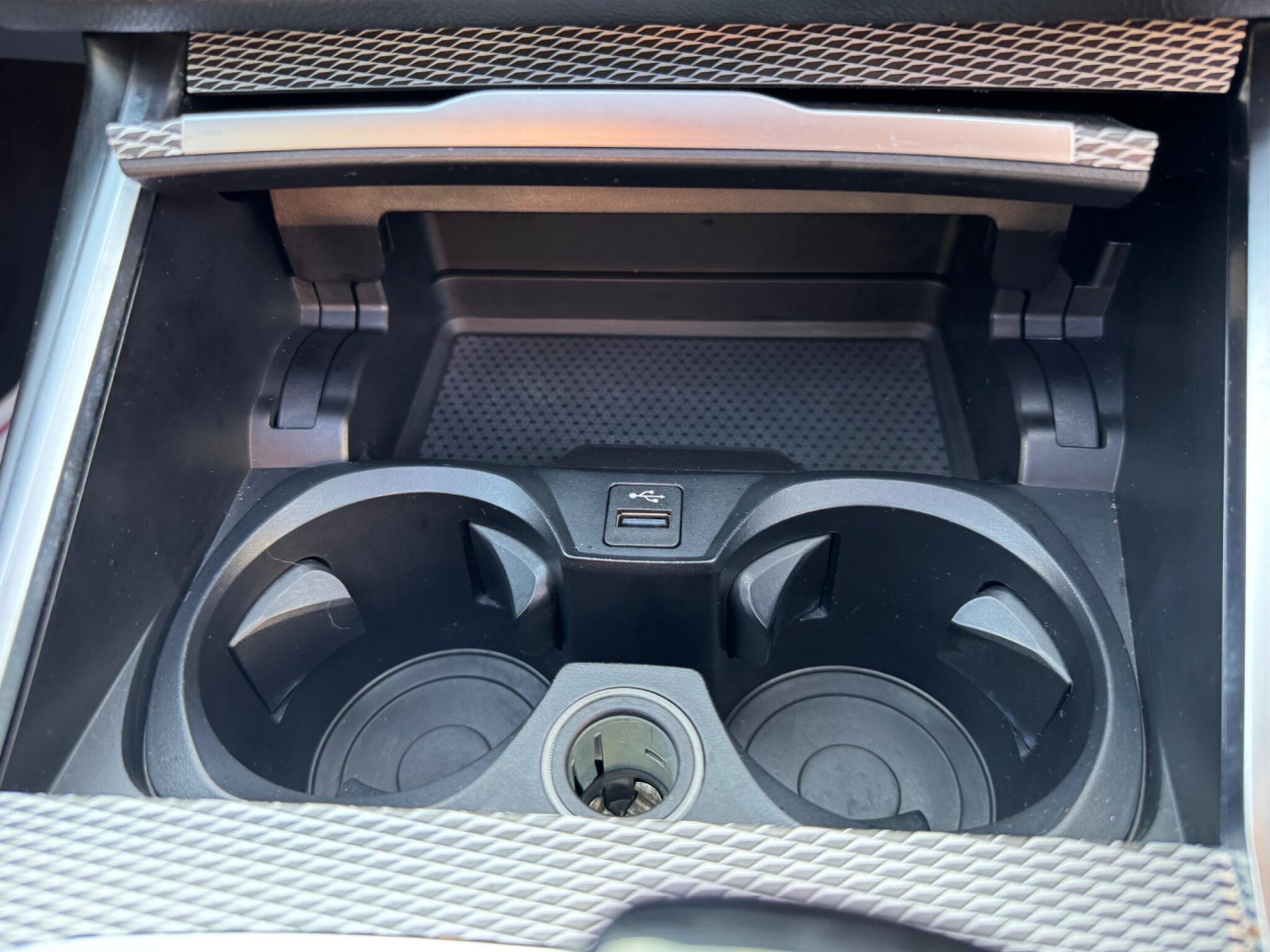 BMW 3 Series view 57