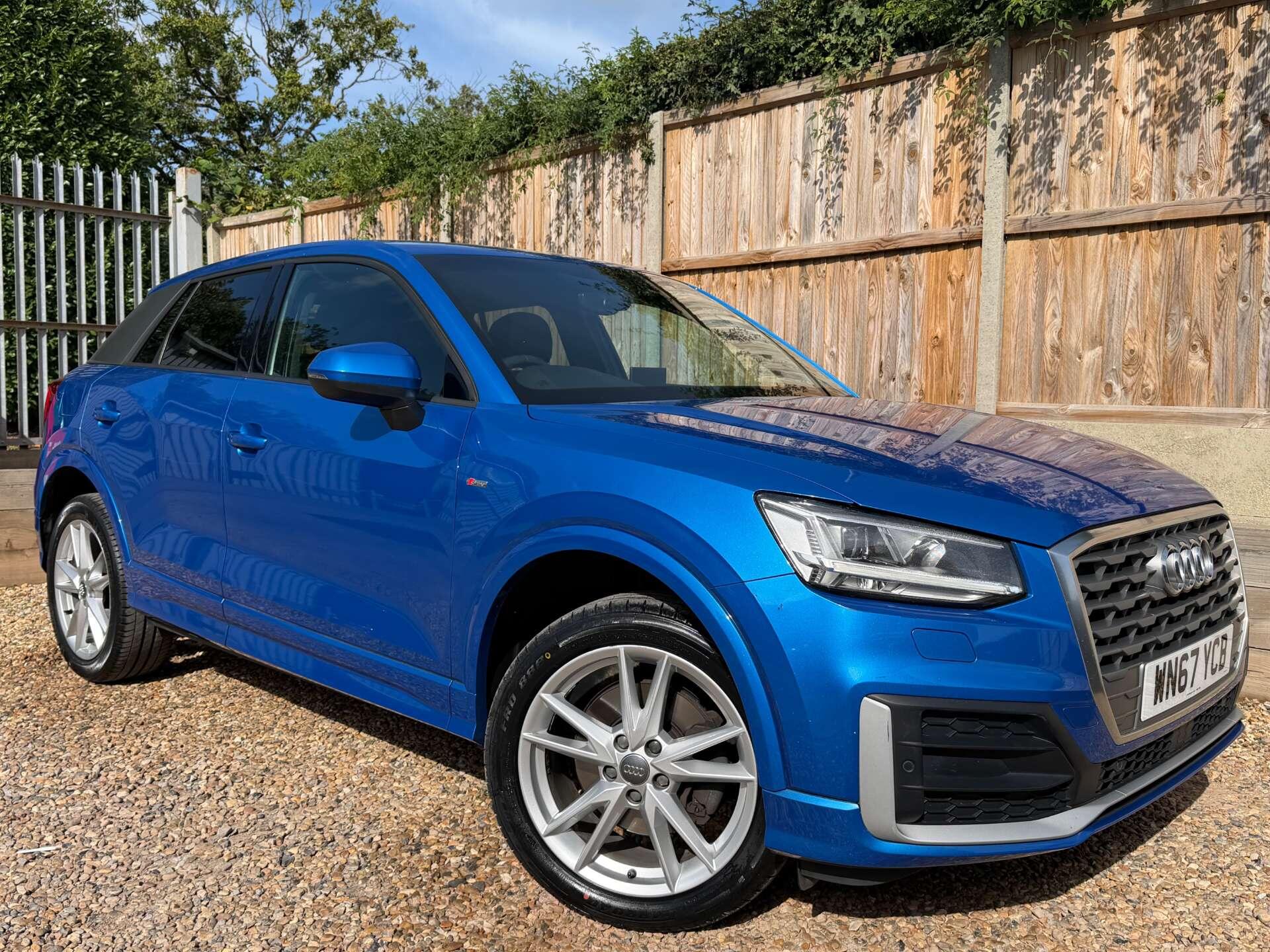 Audi Q2 view 9