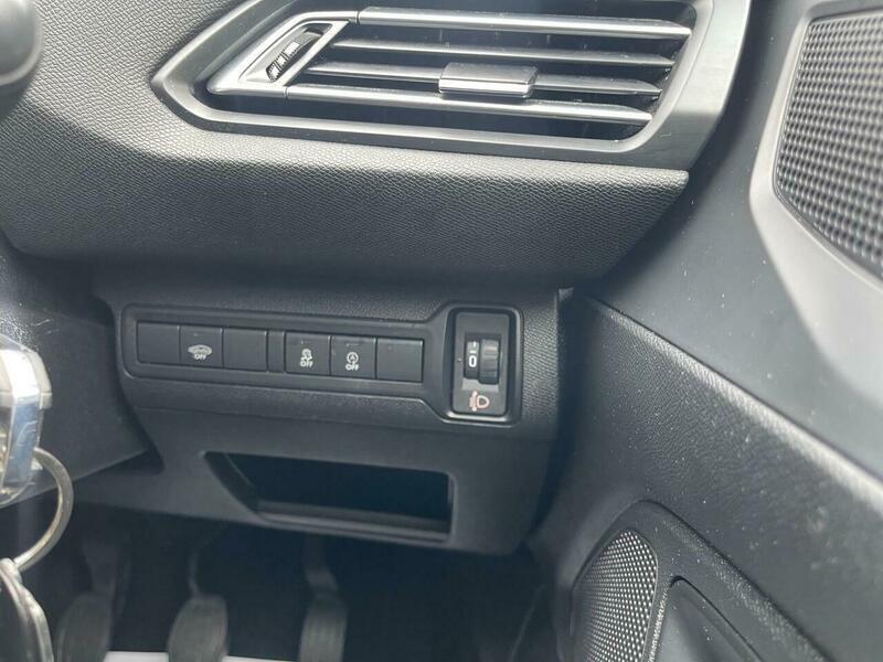 2017 Peugeot 308 1.2 PureTech Access Euro 6 (s/s) 5dr • 57,445 miles image 51