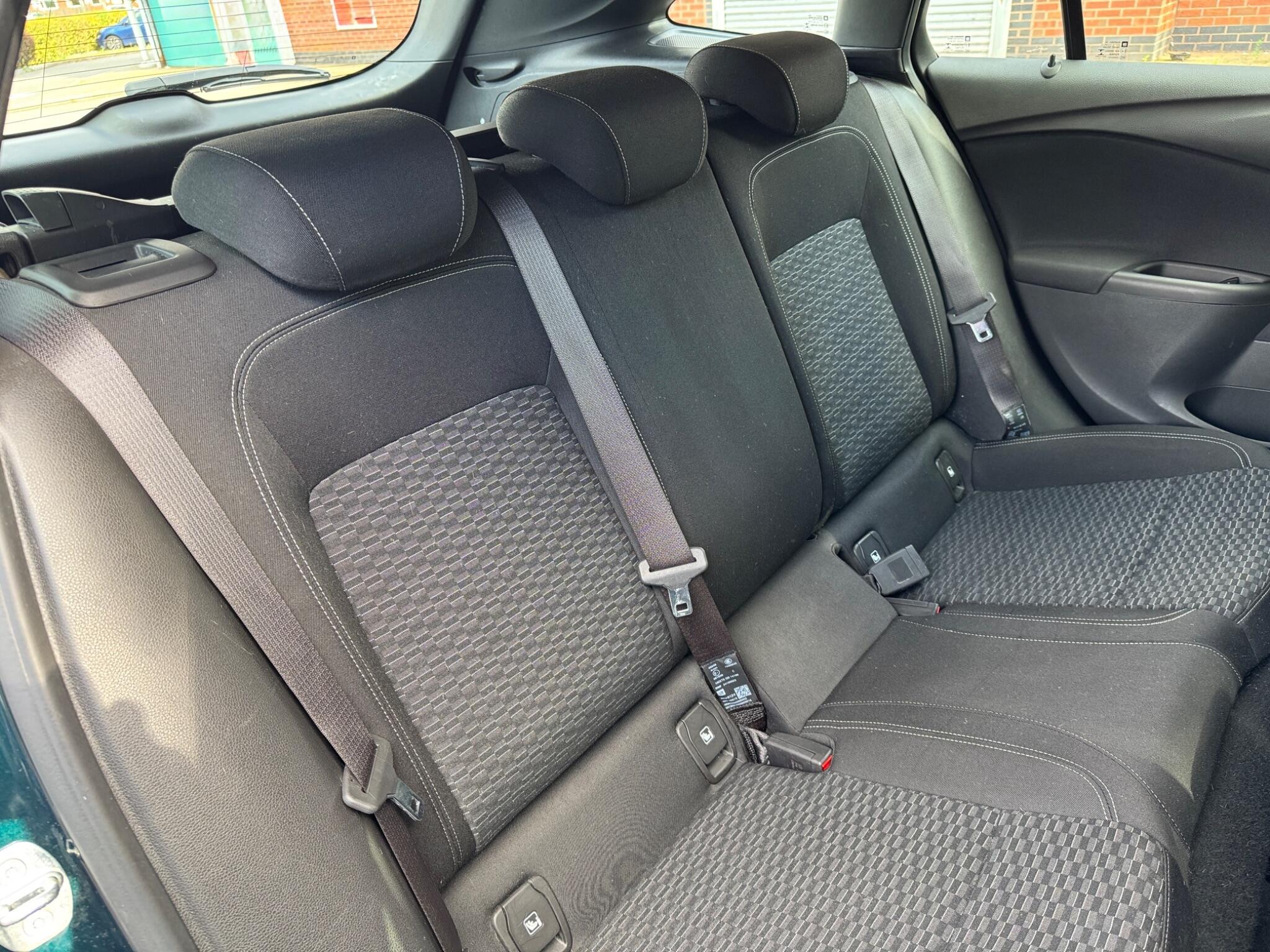 Vauxhall Astra view 26