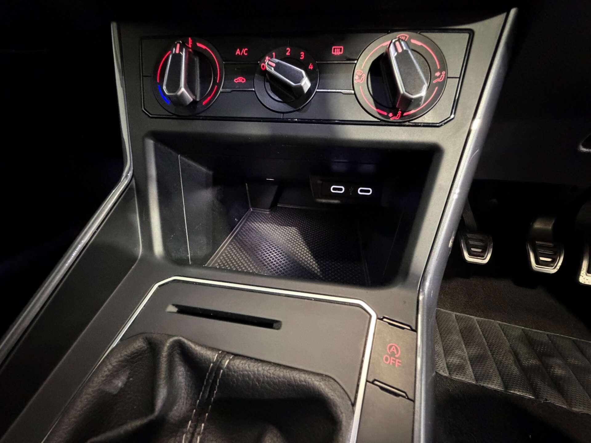 Volkswagen Polo view 32