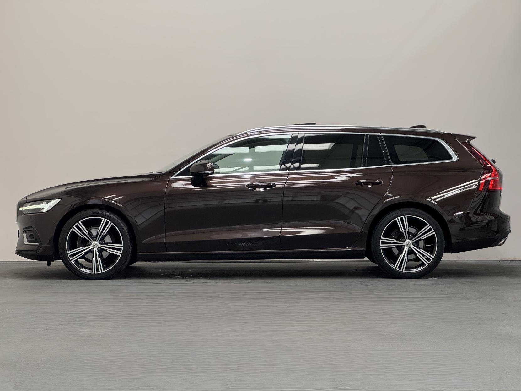 Volvo V60 view 8