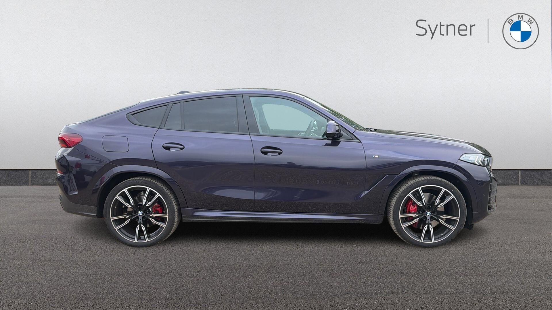 BMW X6 view 3