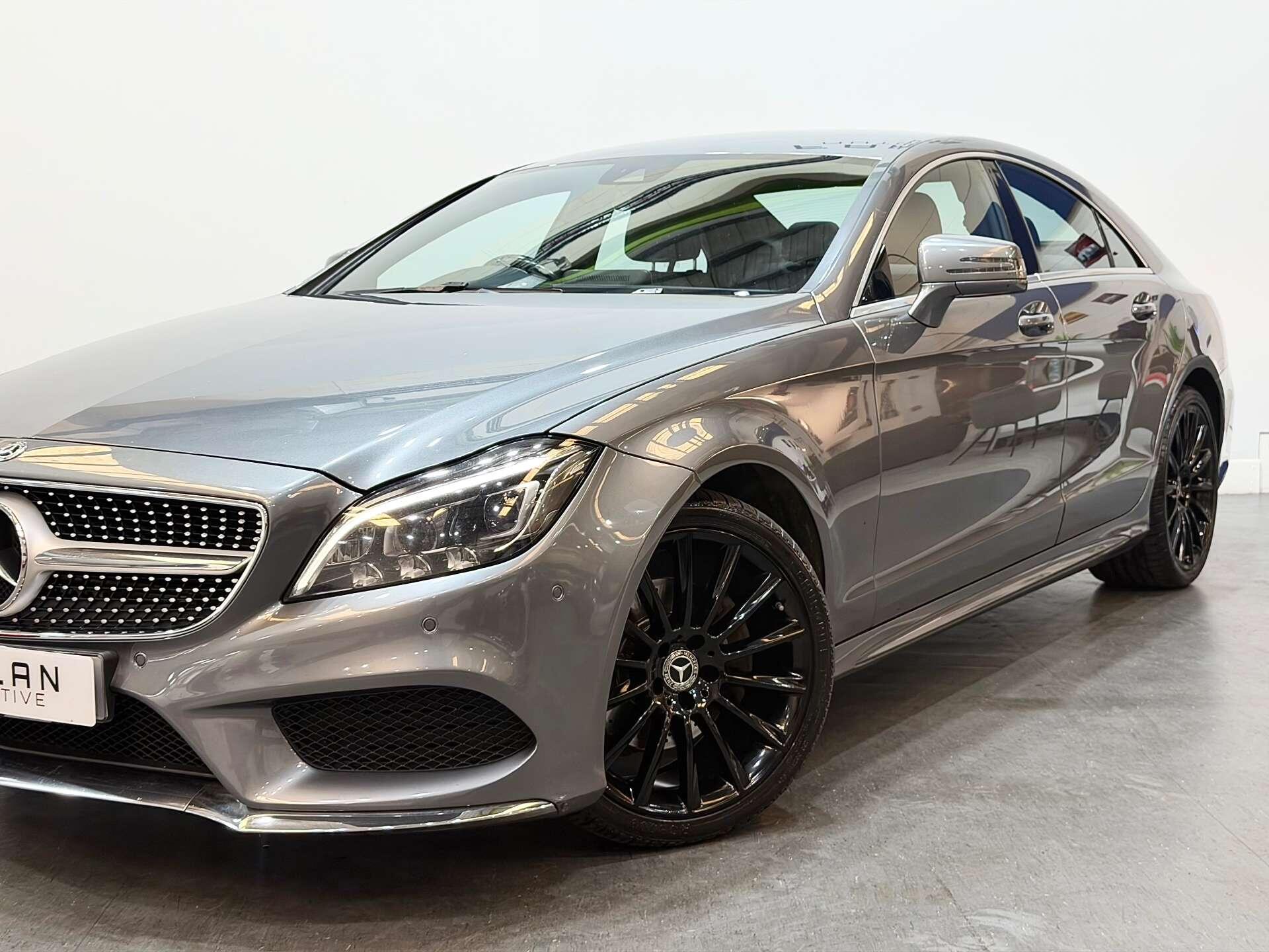 Mercedes-Benz CLS view 12