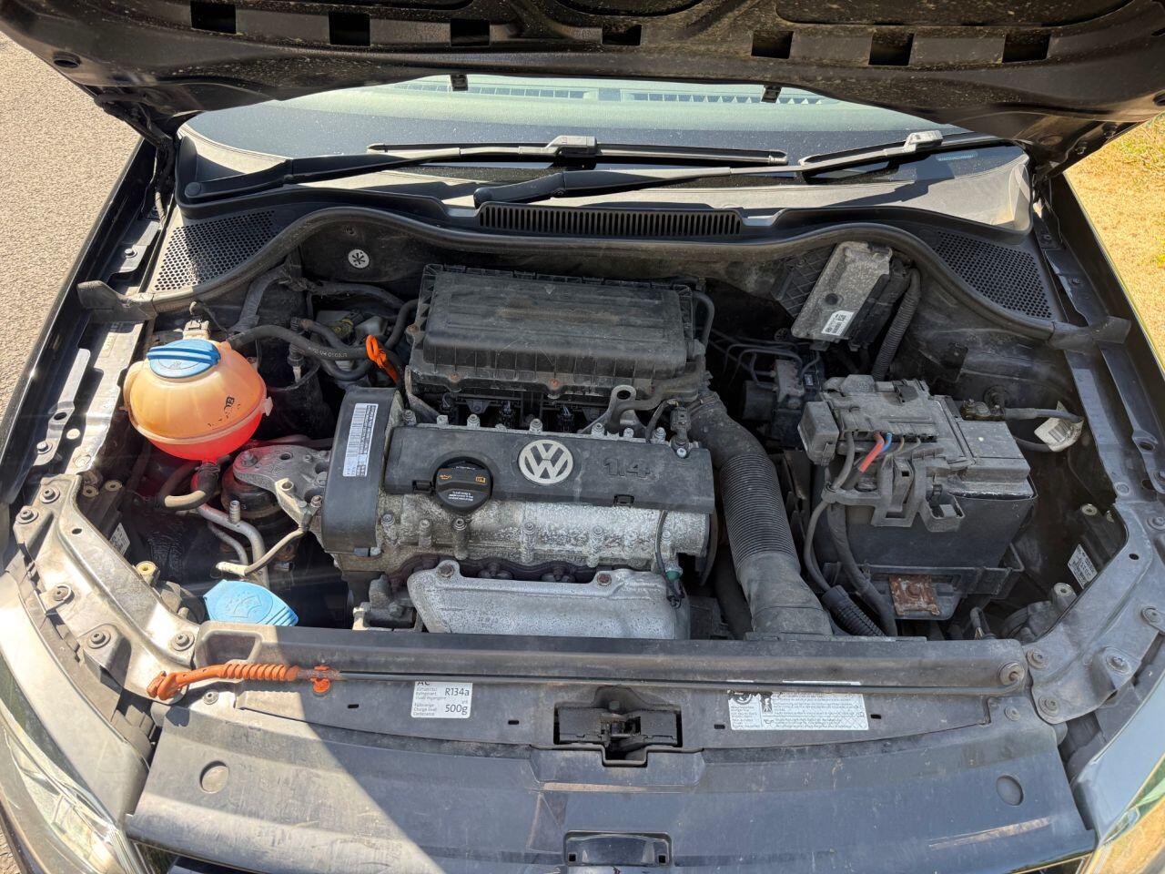Volkswagen Polo view 28