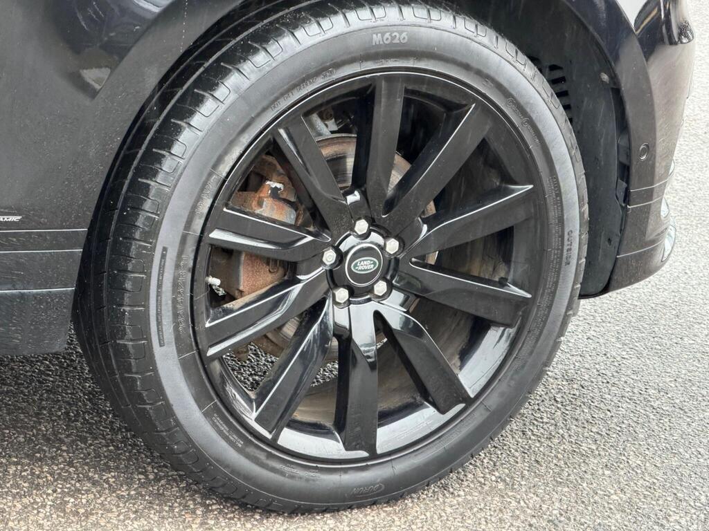 Land Rover Range Rover Velar view 53