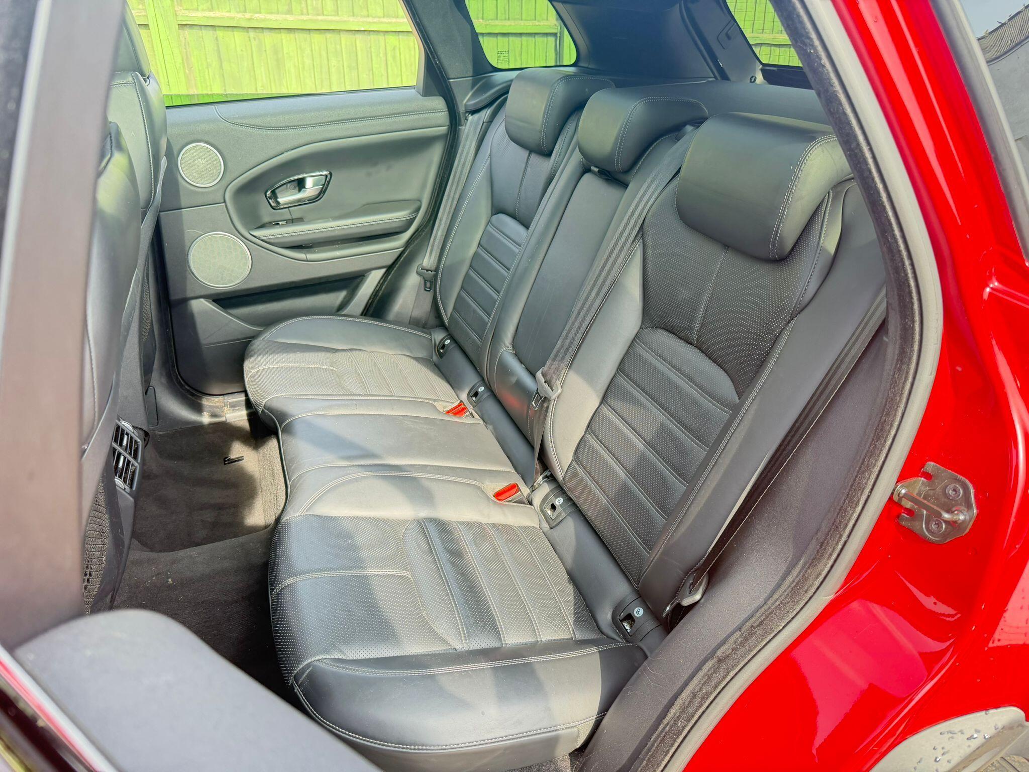 Land Rover Range Rover Evoque view 31