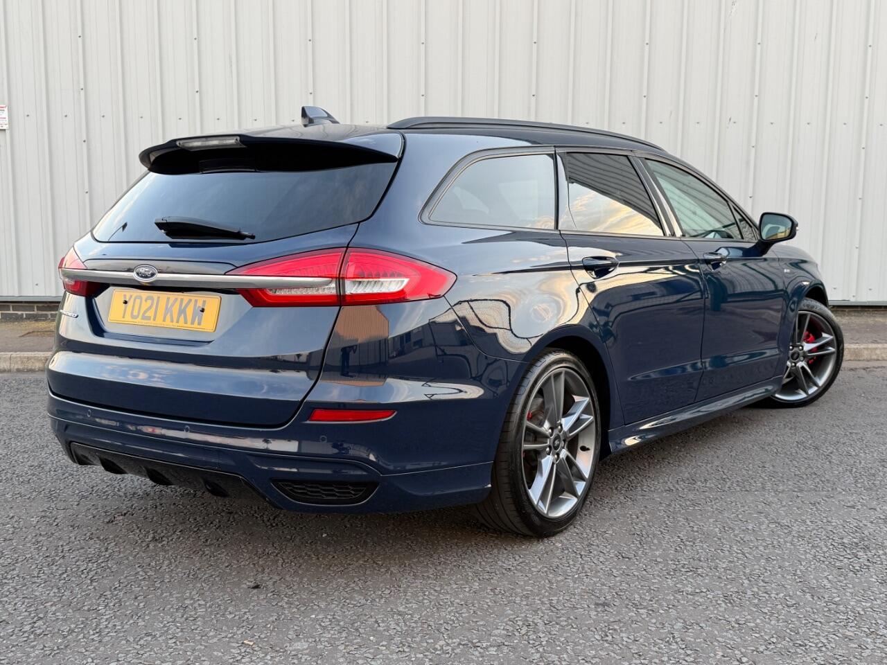 Ford Mondeo view 7