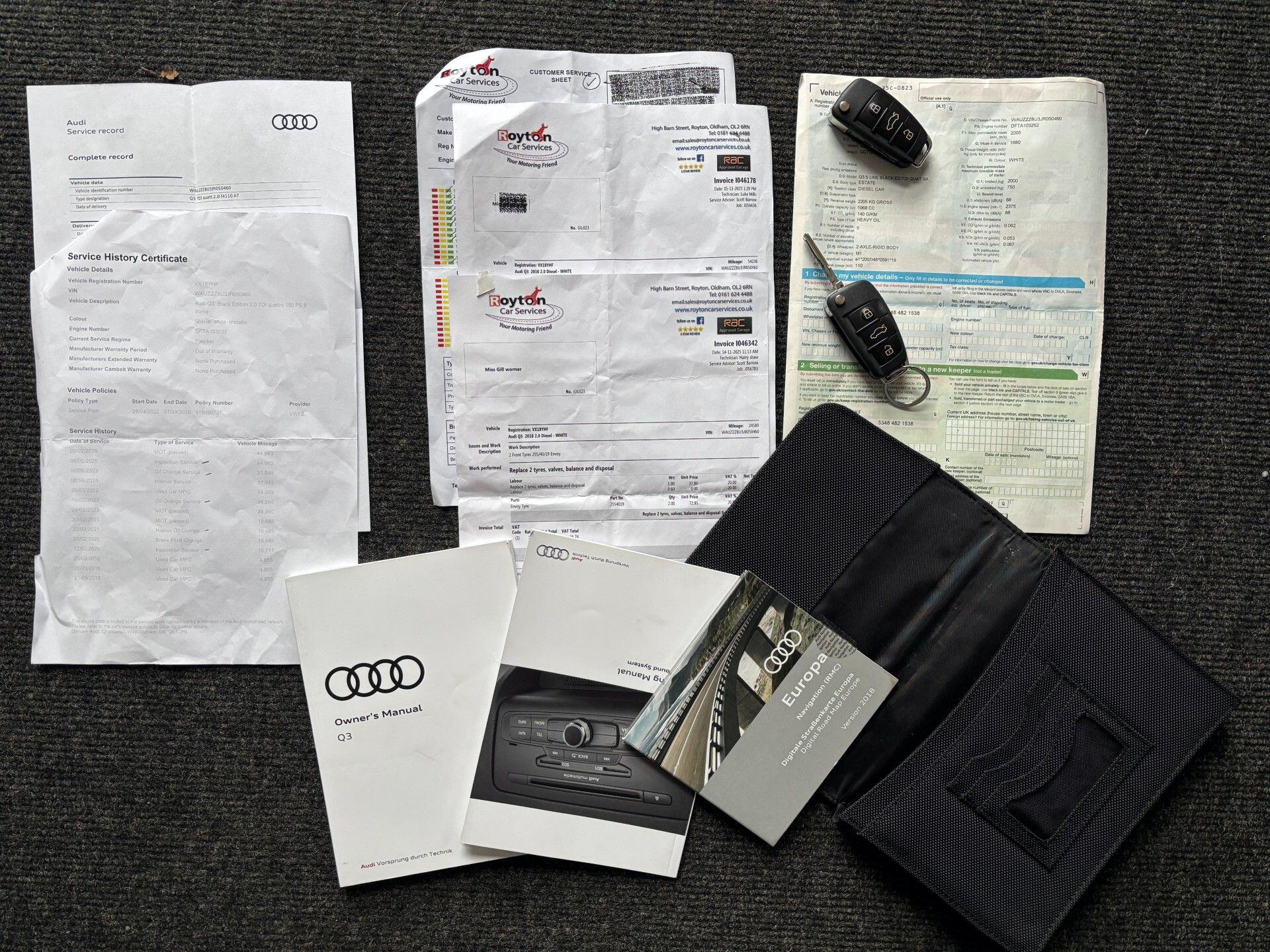 Audi Q3 view 10