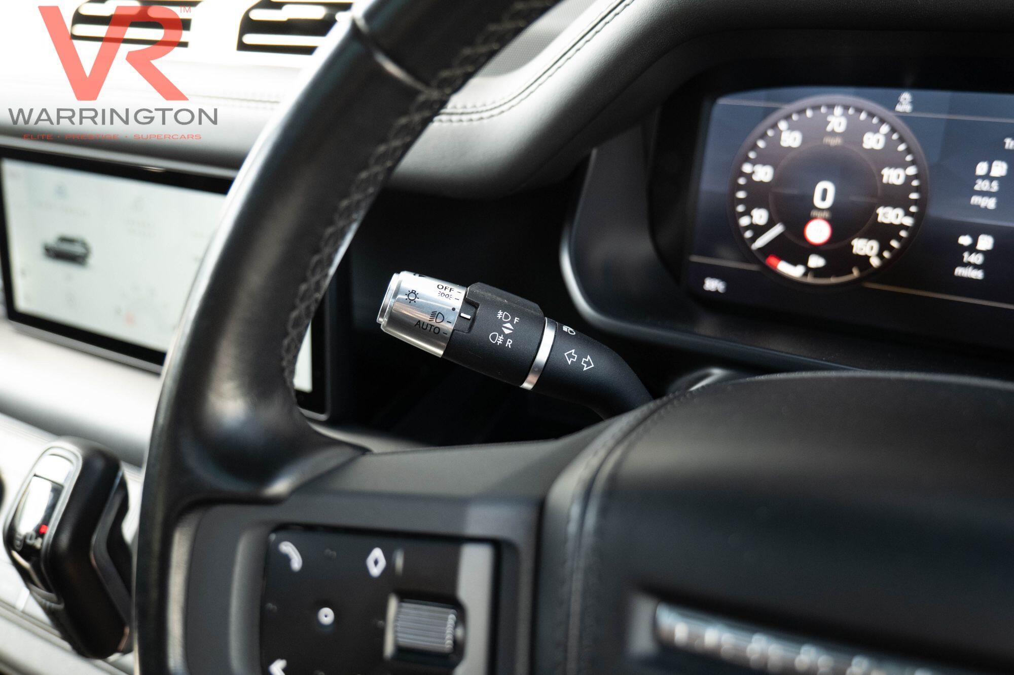 Land Rover Defender 110 view 12