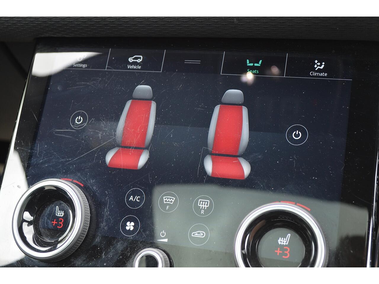 Land Rover Range Rover Velar view 33