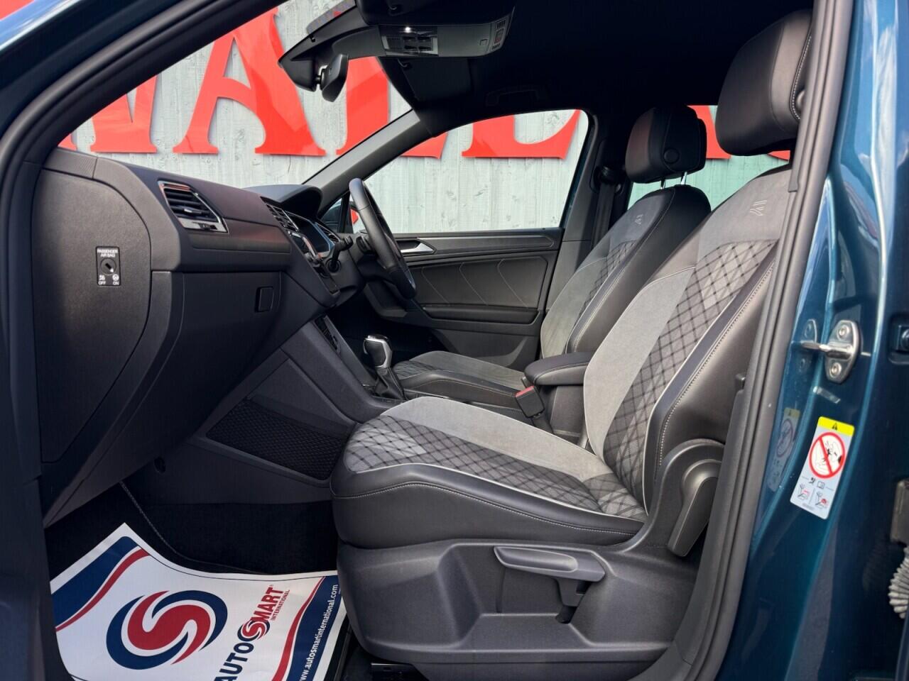 Volkswagen Tiguan view 15