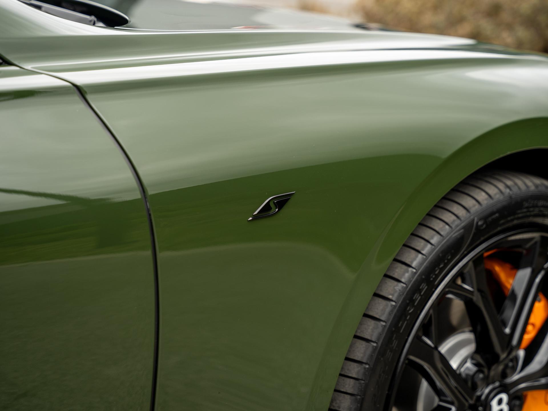 Bentley Continental view 40