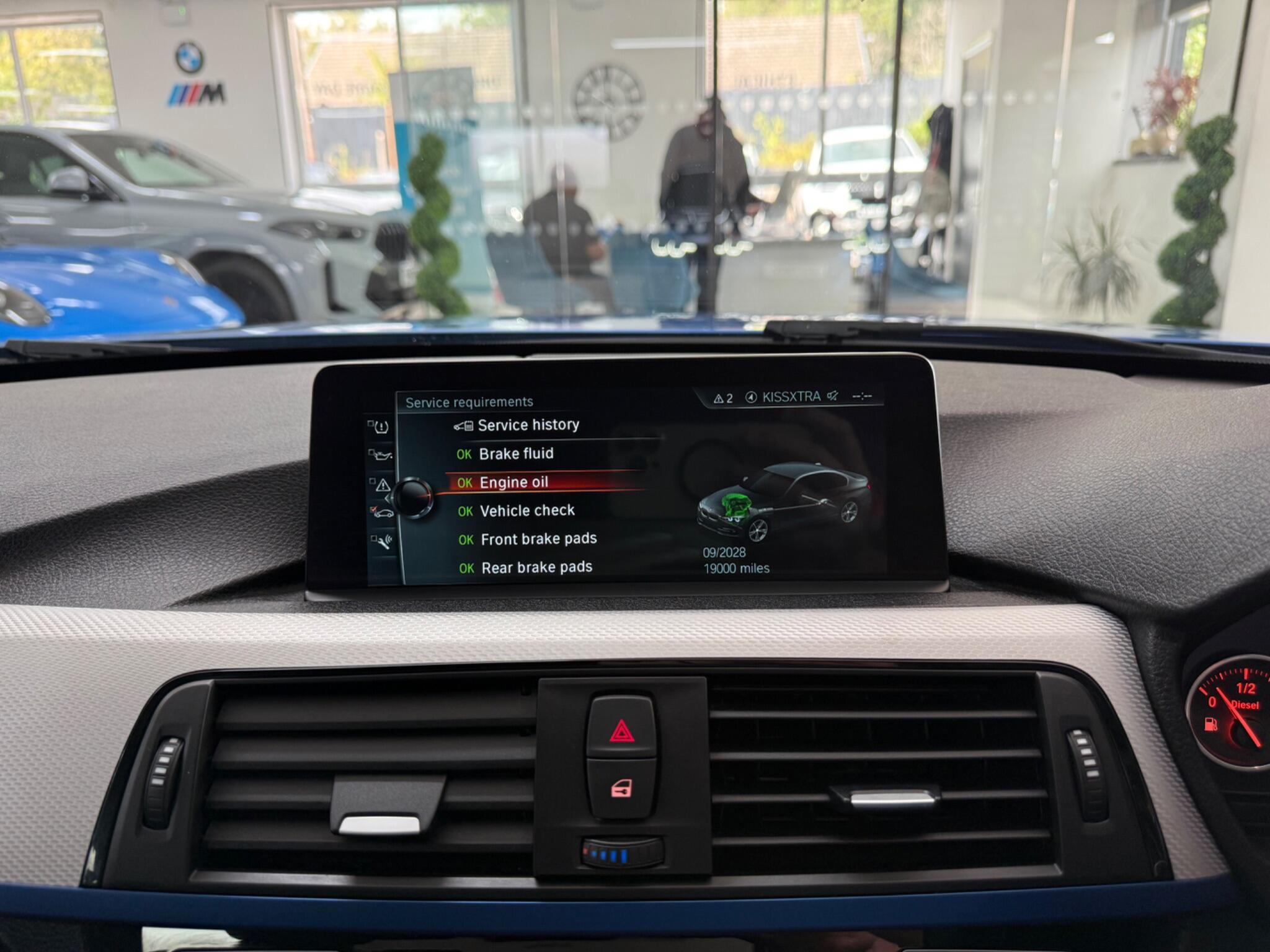 BMW 3 Series view 13