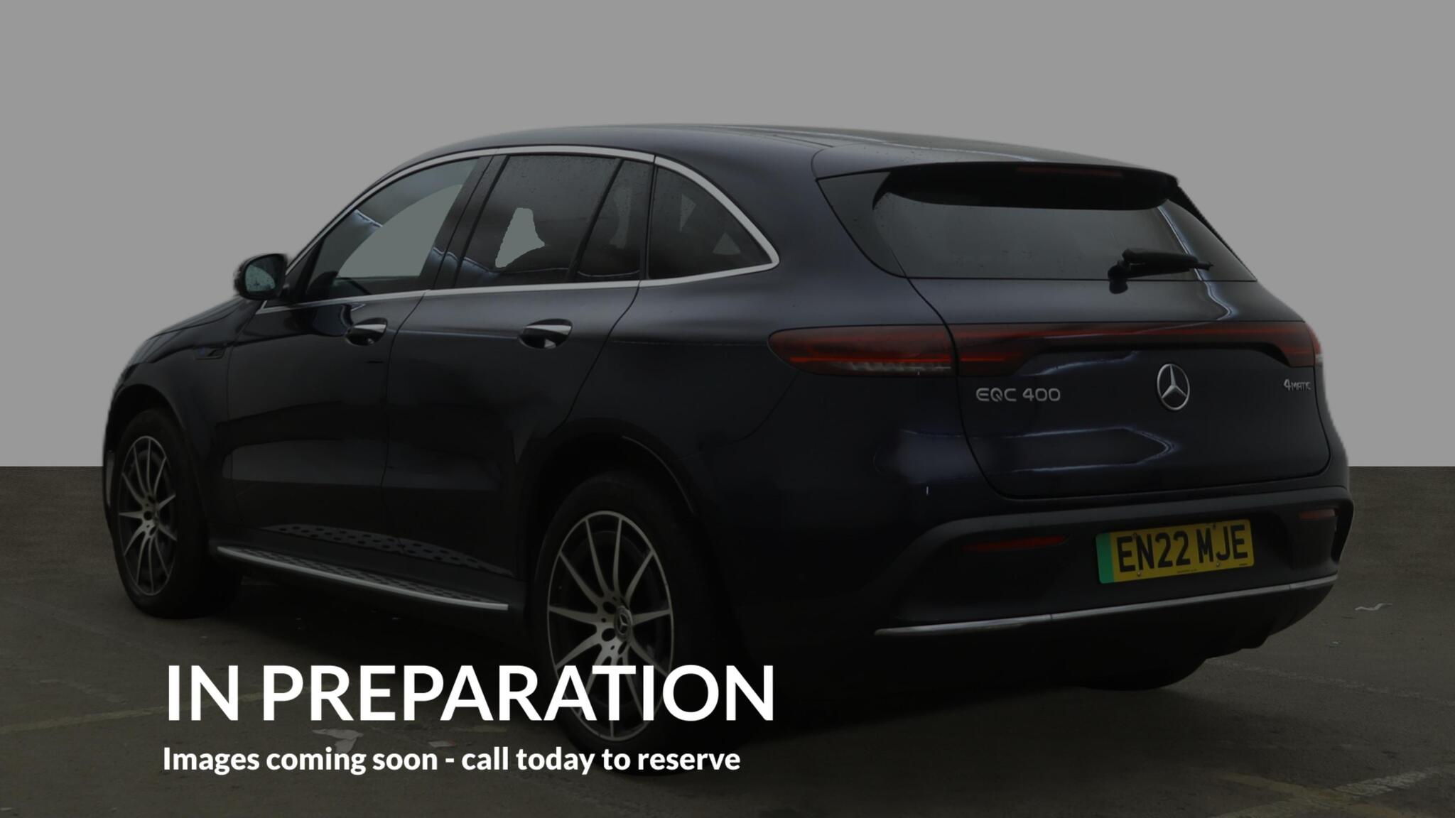 Mercedes-Benz EQC view 3