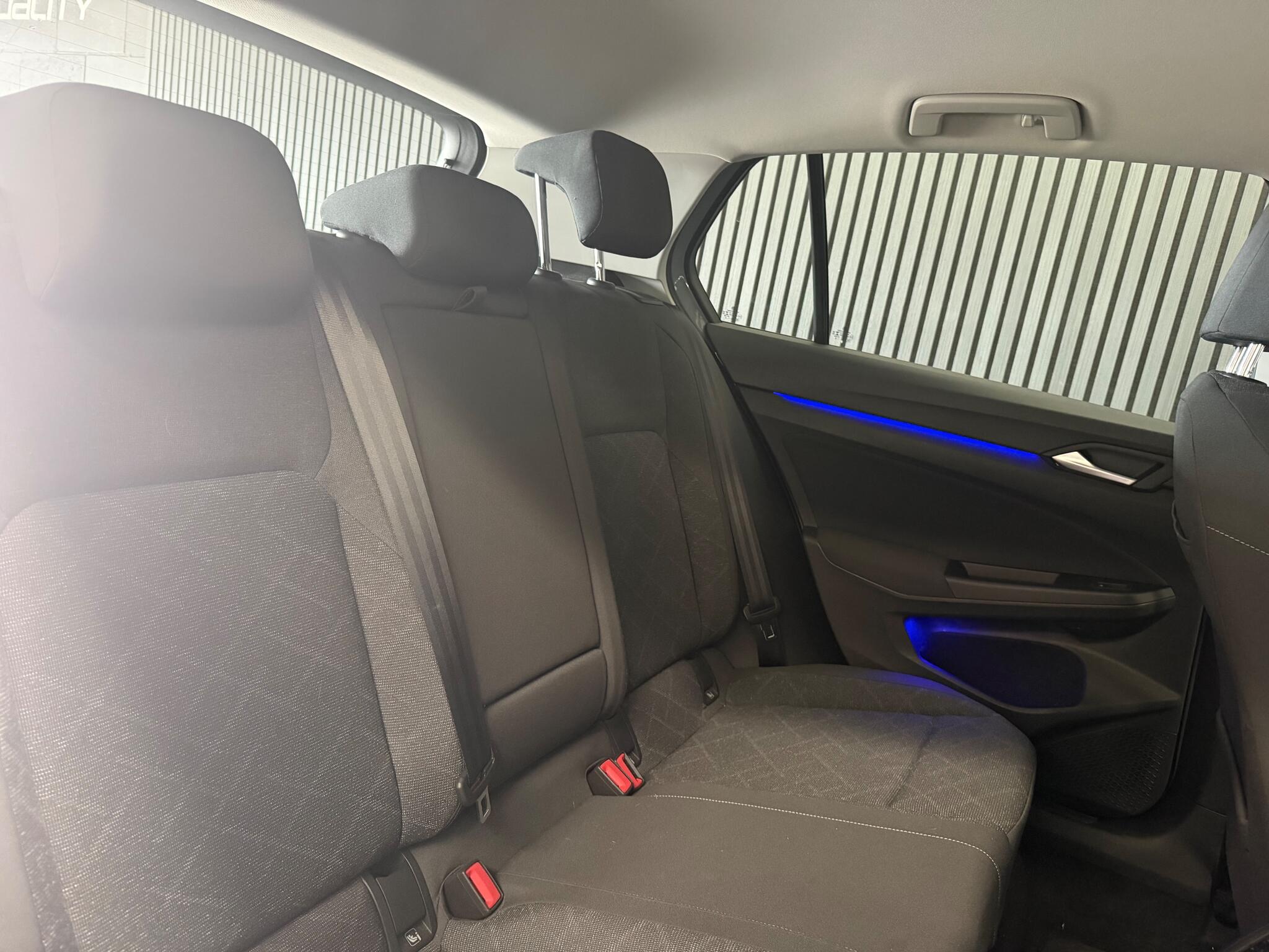 Volkswagen Golf view 31