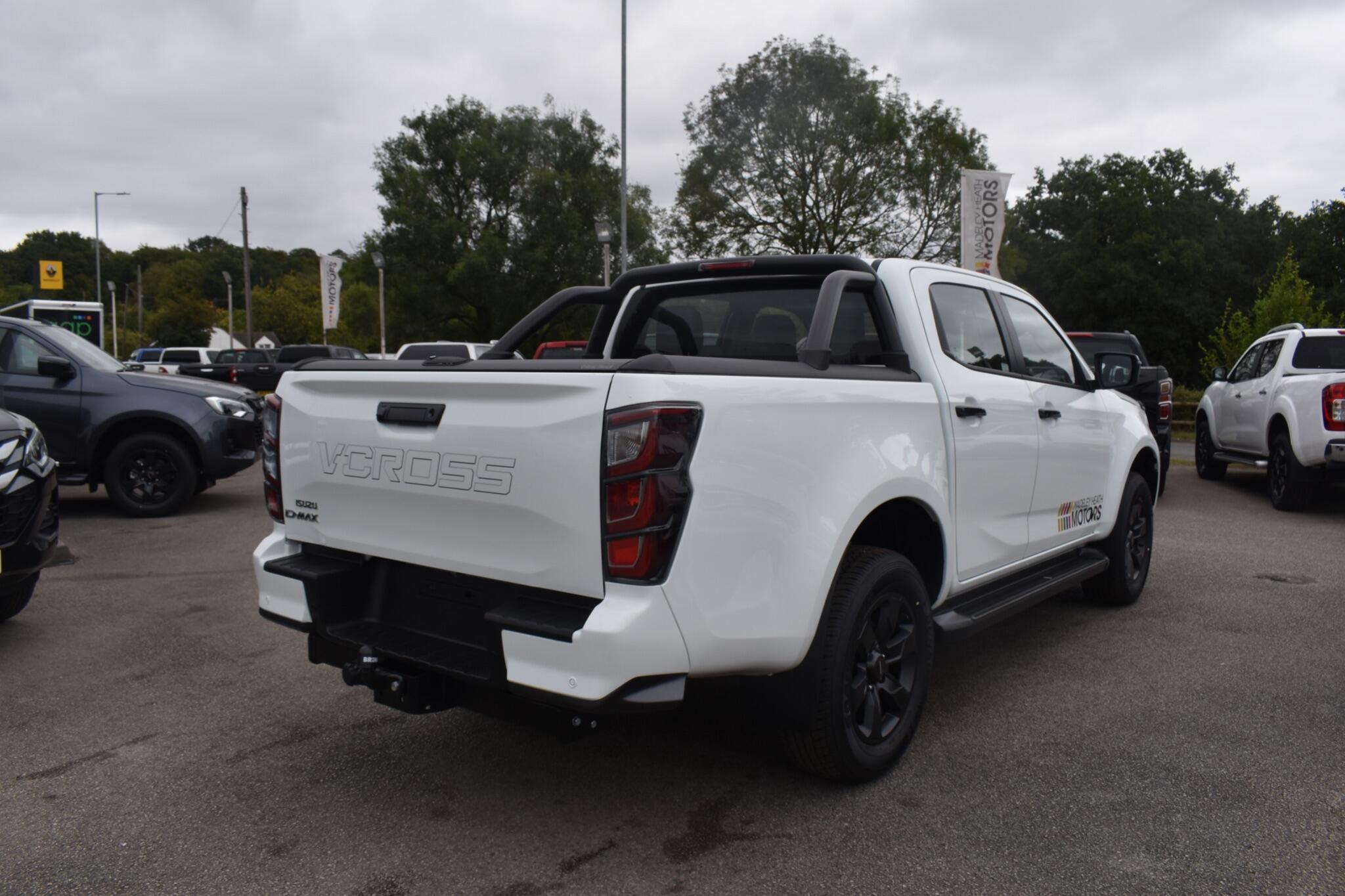 D-Max - 1.9 TD V-Cross Auto 4WD Euro 6 (s/s) 4dr - Image 12