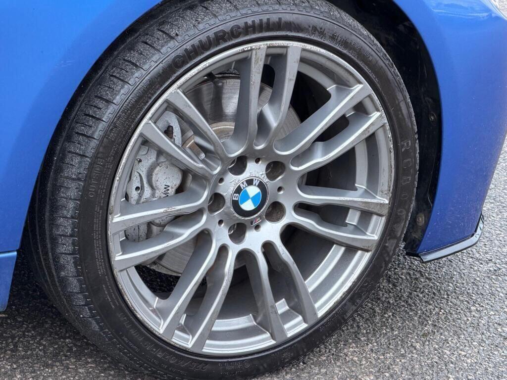 BMW 3 Series view 59