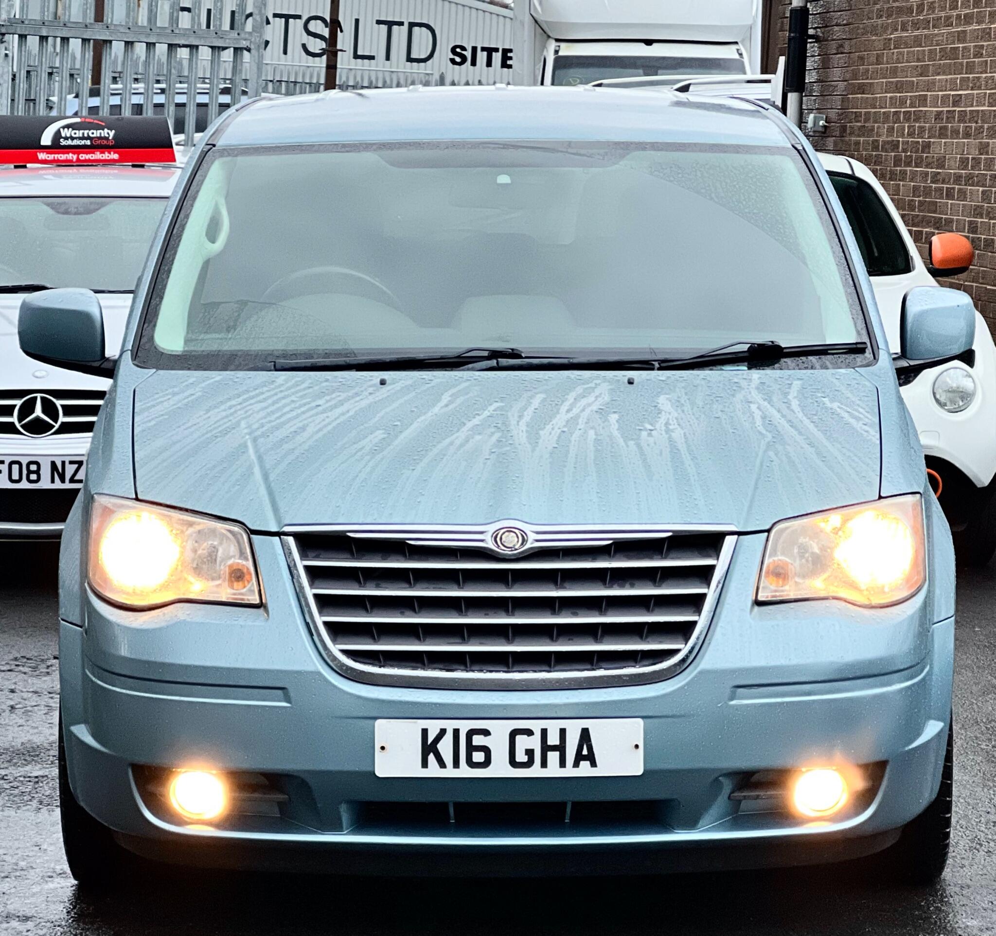 2008 Chrysler Grand Voyager image 3