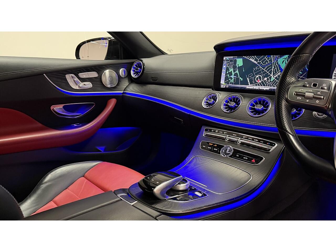 Mercedes-Benz E-Class view 16