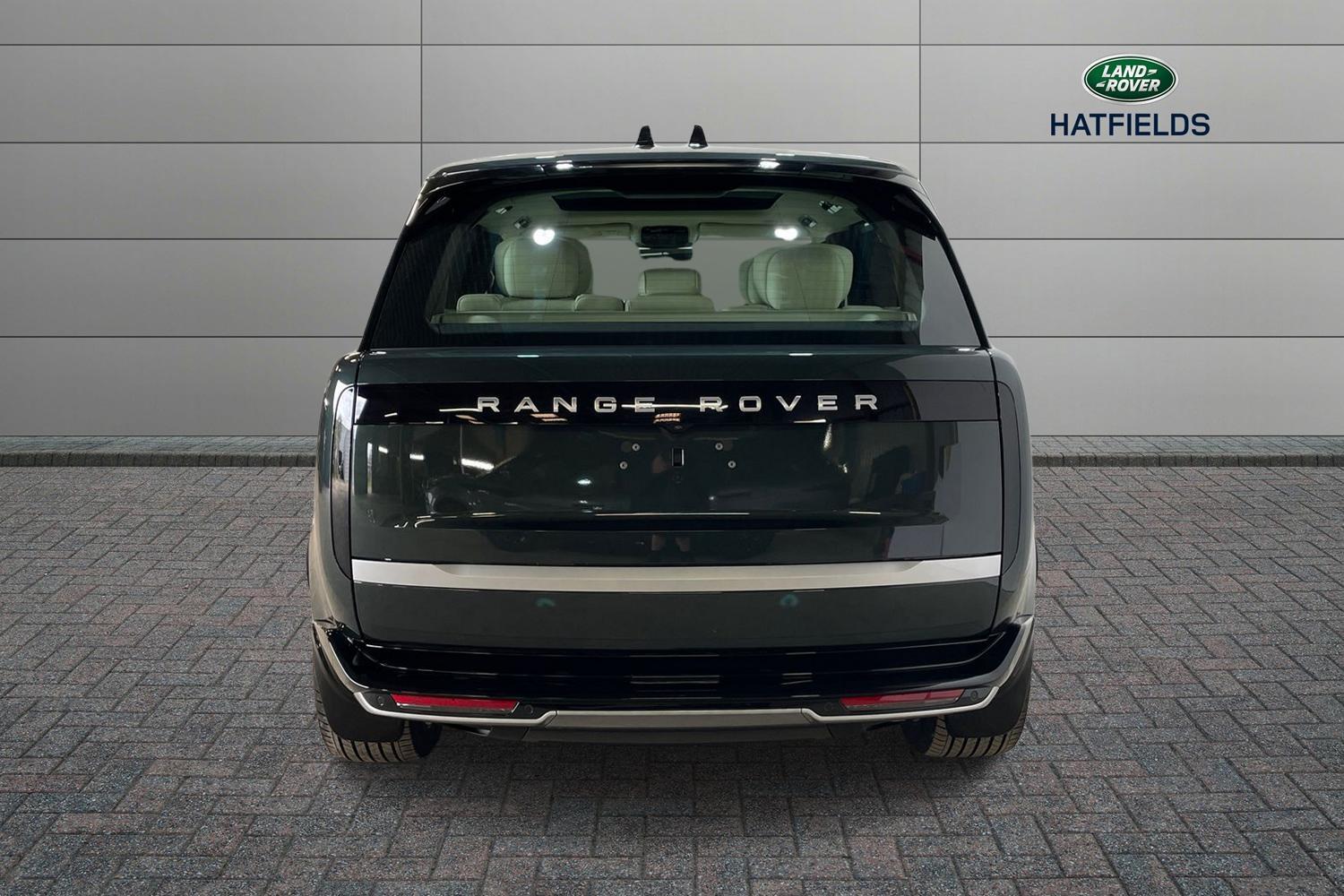 Land Rover Range Rover view 6