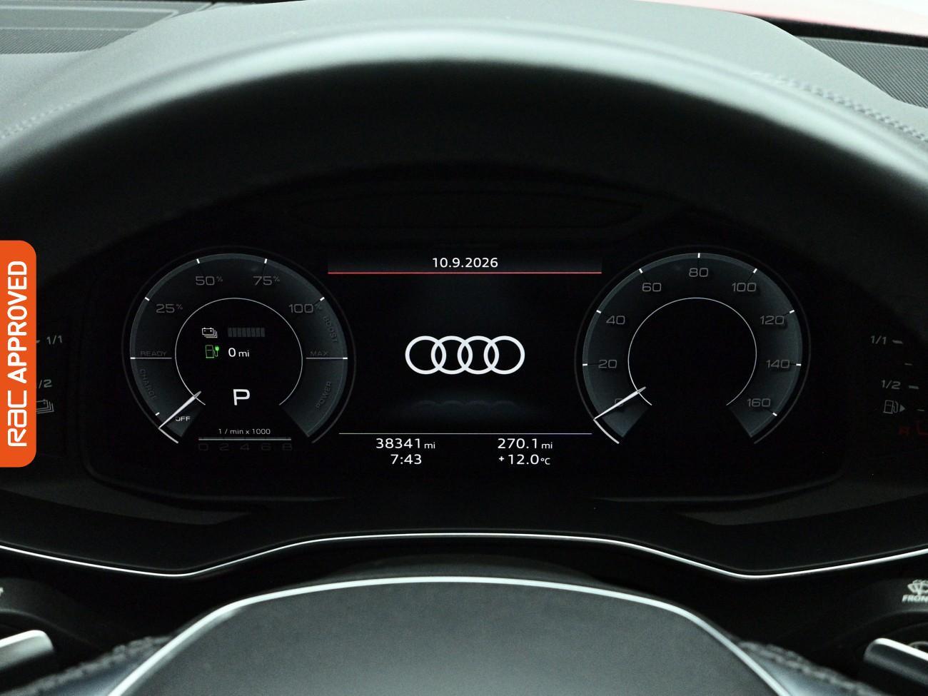 Audi A6 view 12