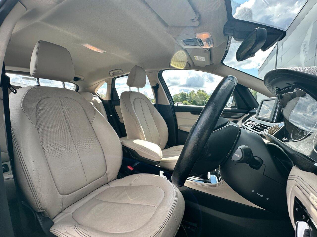 BMW 2 Series view 27