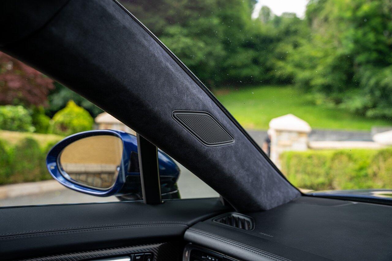 Porsche Panamera view 59