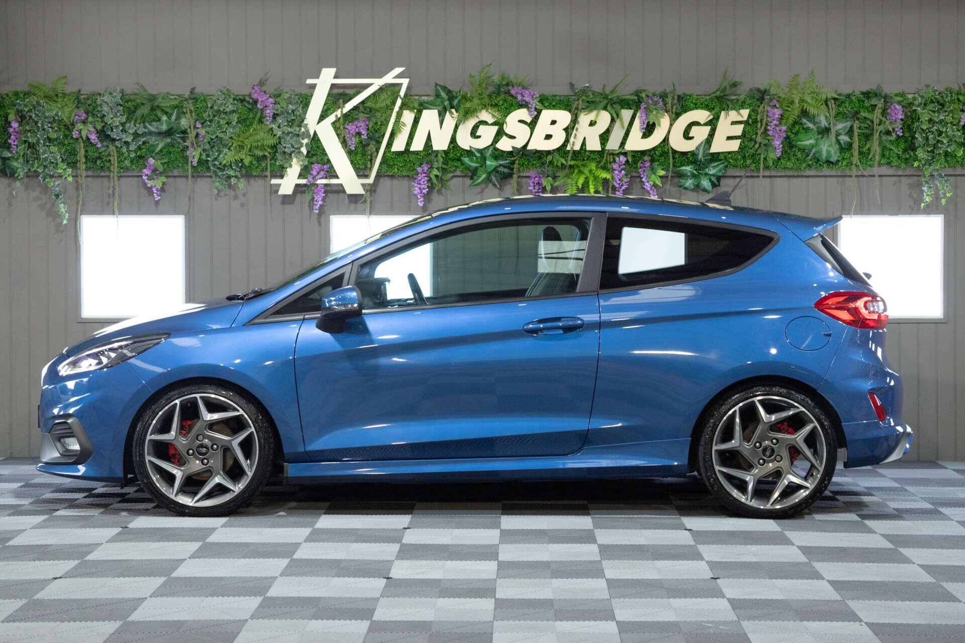 Ford Fiesta view 21