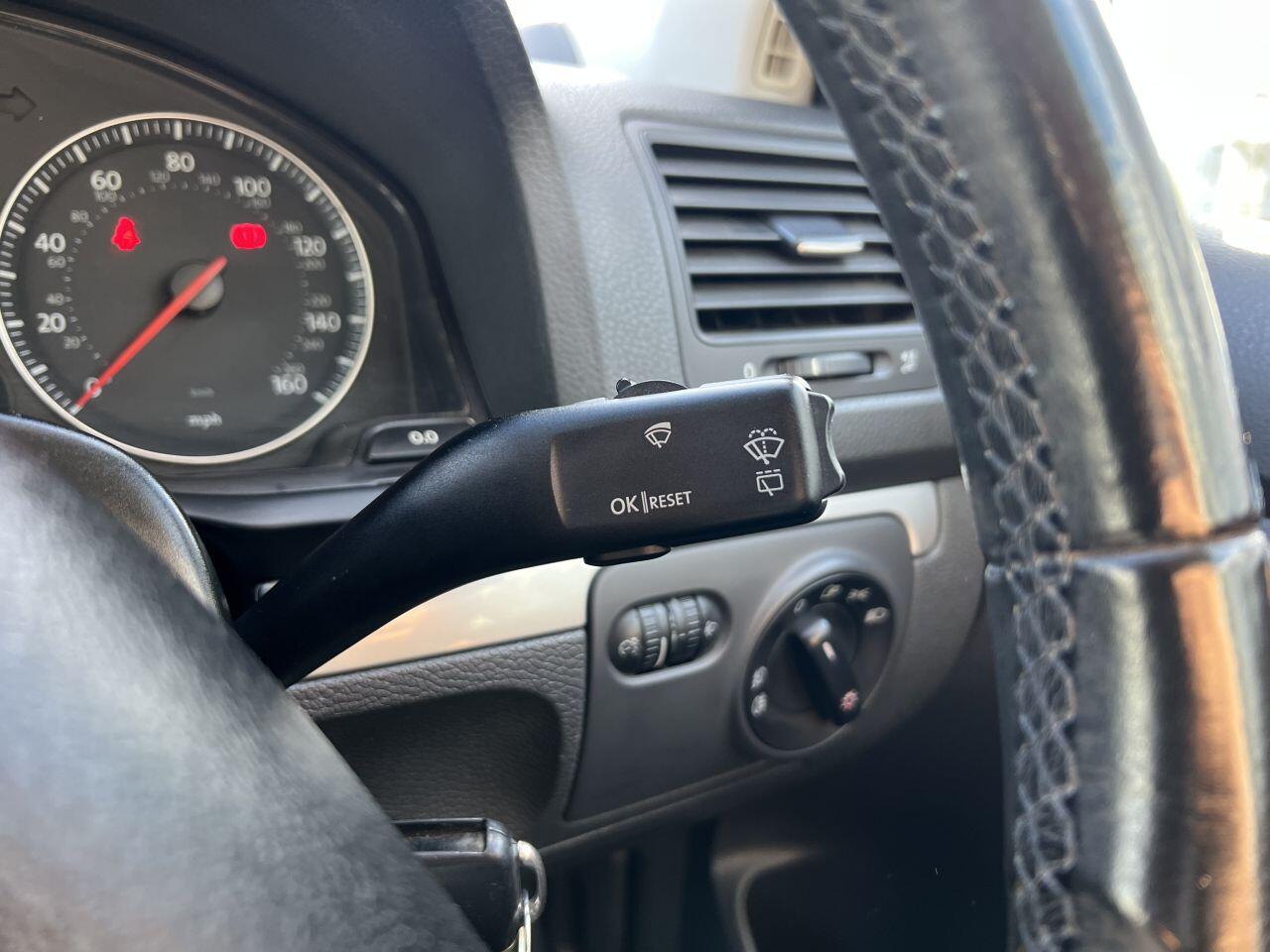 Volkswagen Golf view 36
