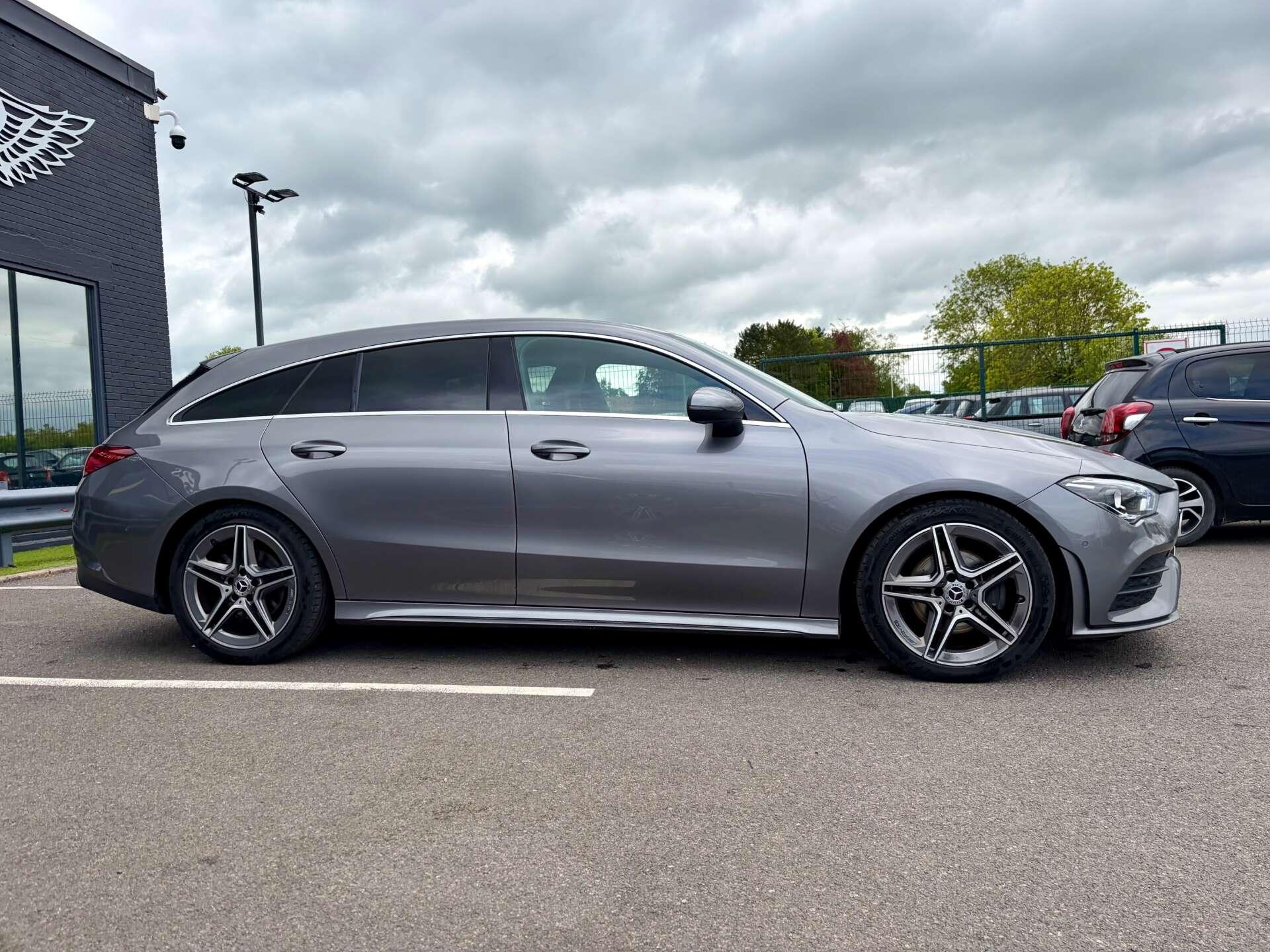 Mercedes-Benz Cla view 9