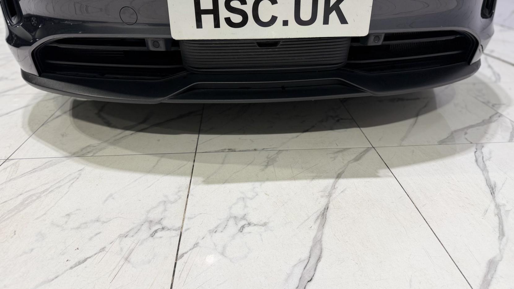 Porsche Taycan view 34